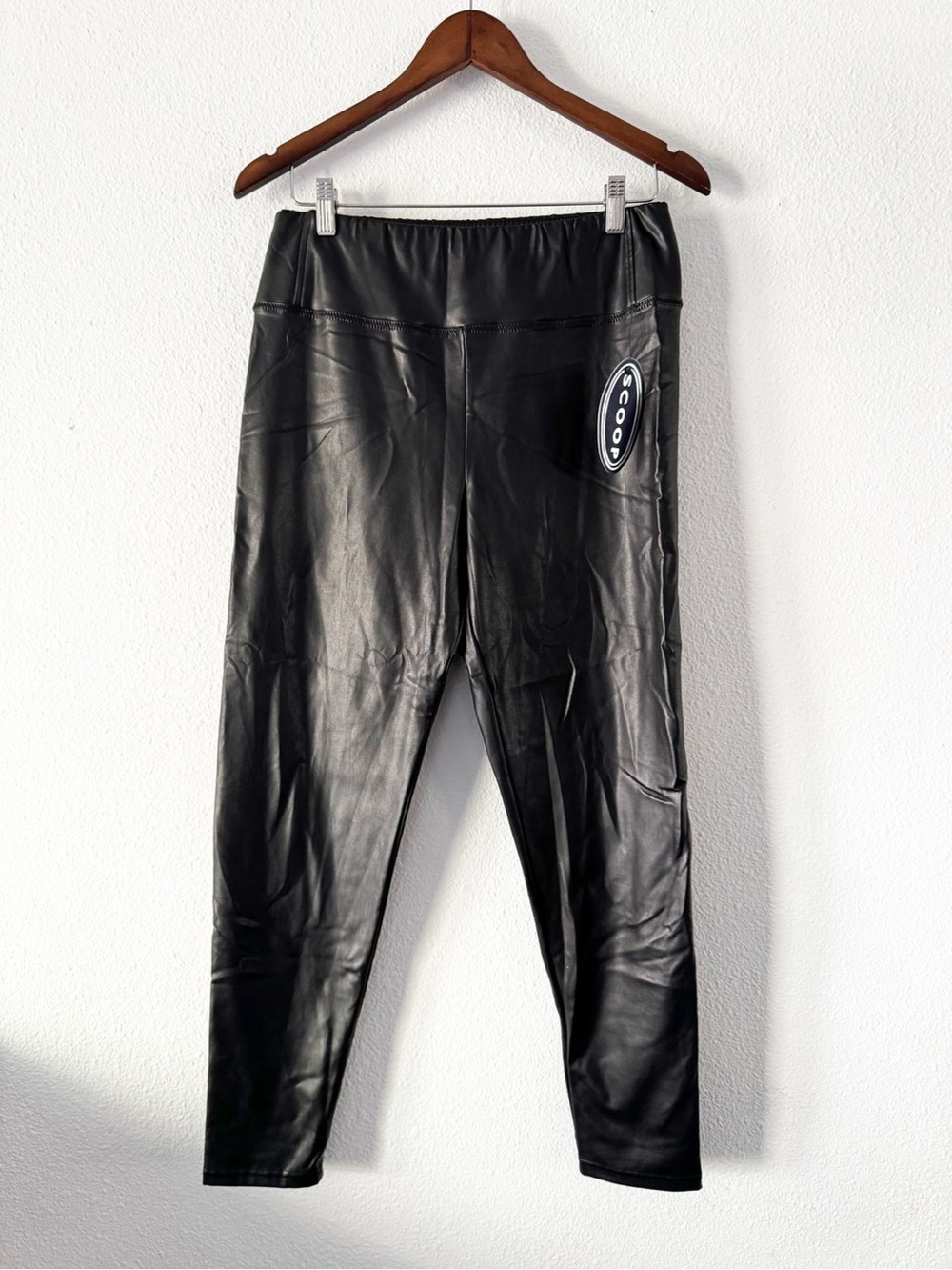 Scoop Faux Leather Black Stretch Leggings Size L 12 14 Edgy Rocker Chic NEW NWT - Picture 2 of 14